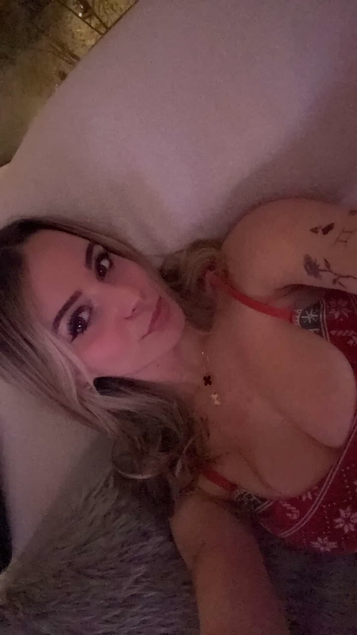 kaitlyn_krems snapchat image archive image