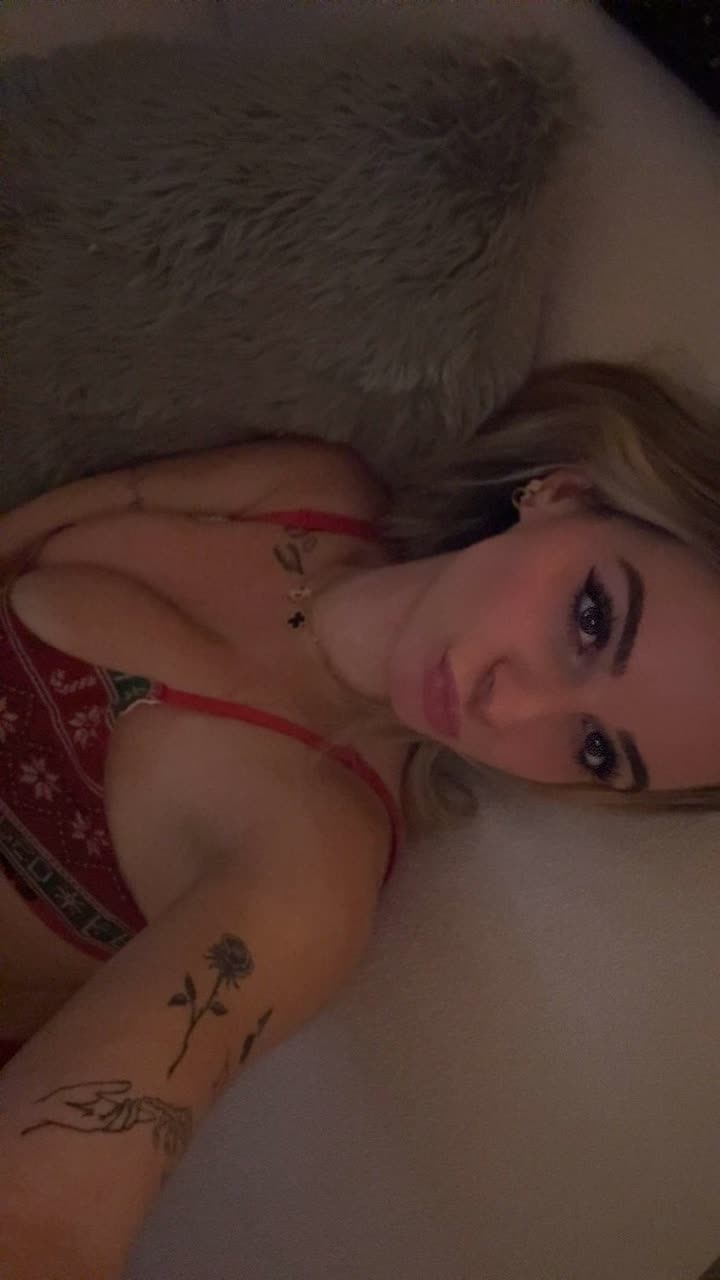 kaitlyn_krems snapchat image archive image