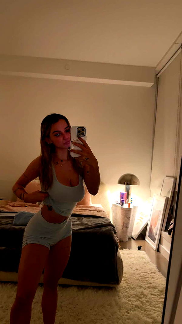 kaitlyn_krems image ~ Altpins