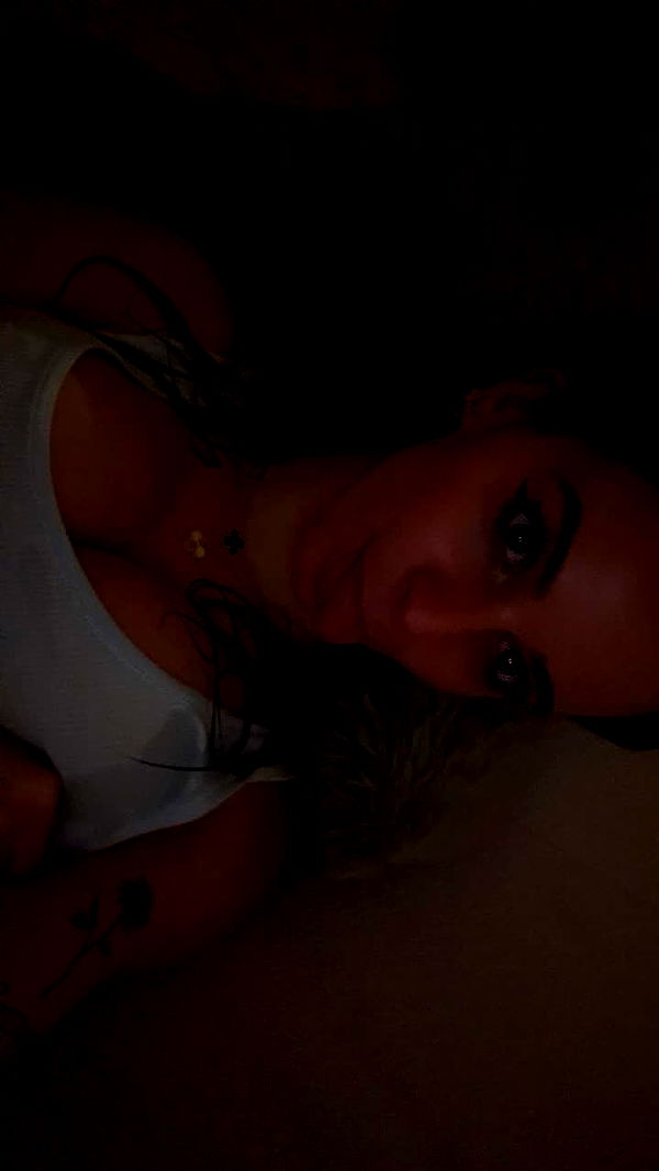 kaitlyn_krems image ~ Altpins