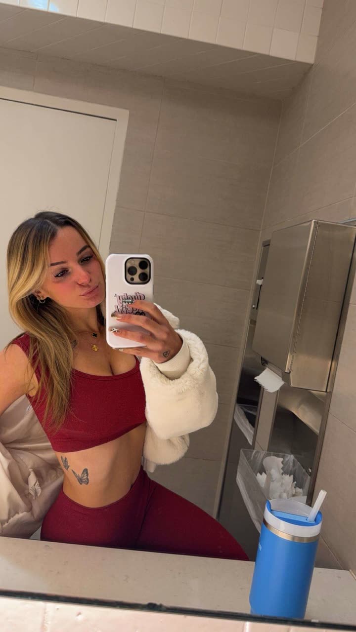 kaitlyn_krems snapchat image archive image