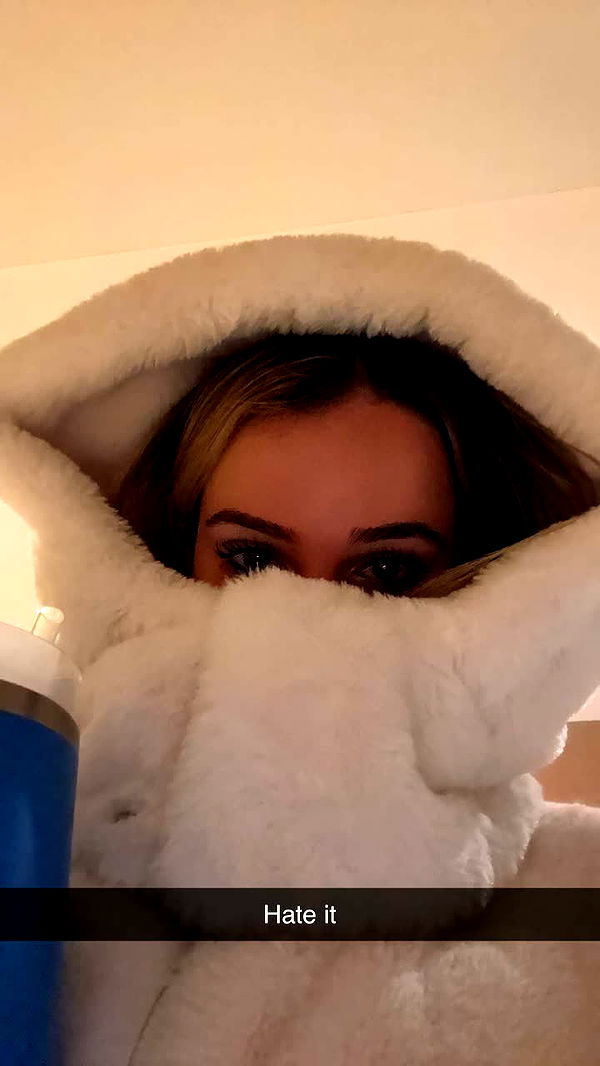 kaitlyn_krems image ~ Altpins