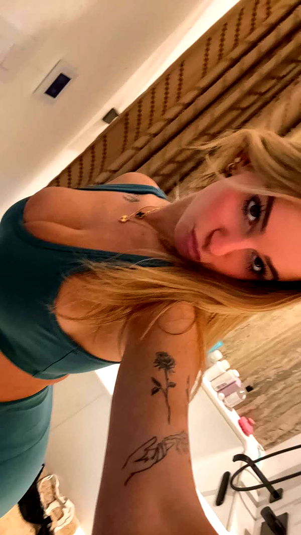 kaitlyn_krems image ~ Altpins