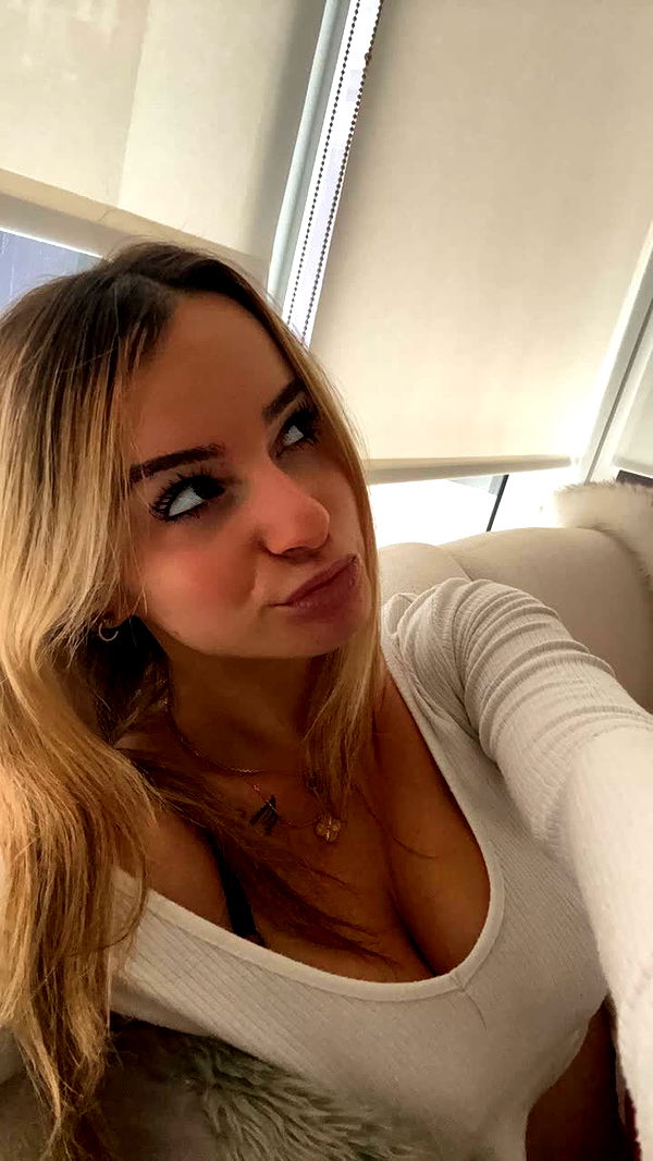 kaitlyn_krems image ~ Altpins