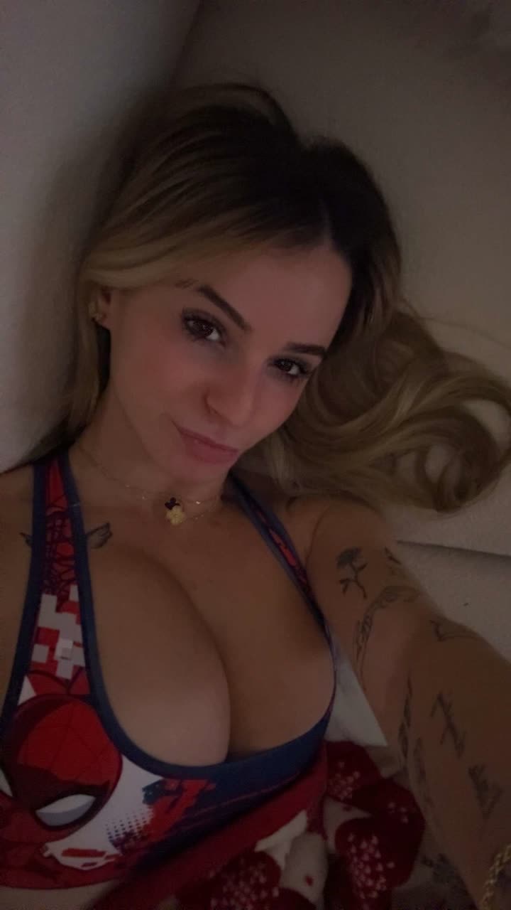 kaitlyn_krems snapchat image archive image