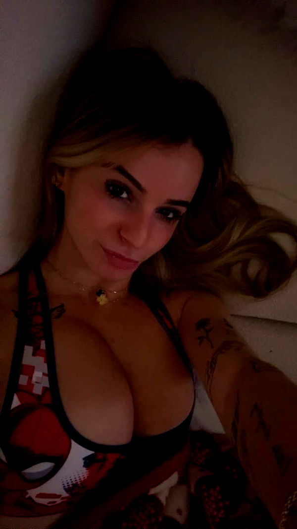 kaitlyn_krems image ~ Altpins