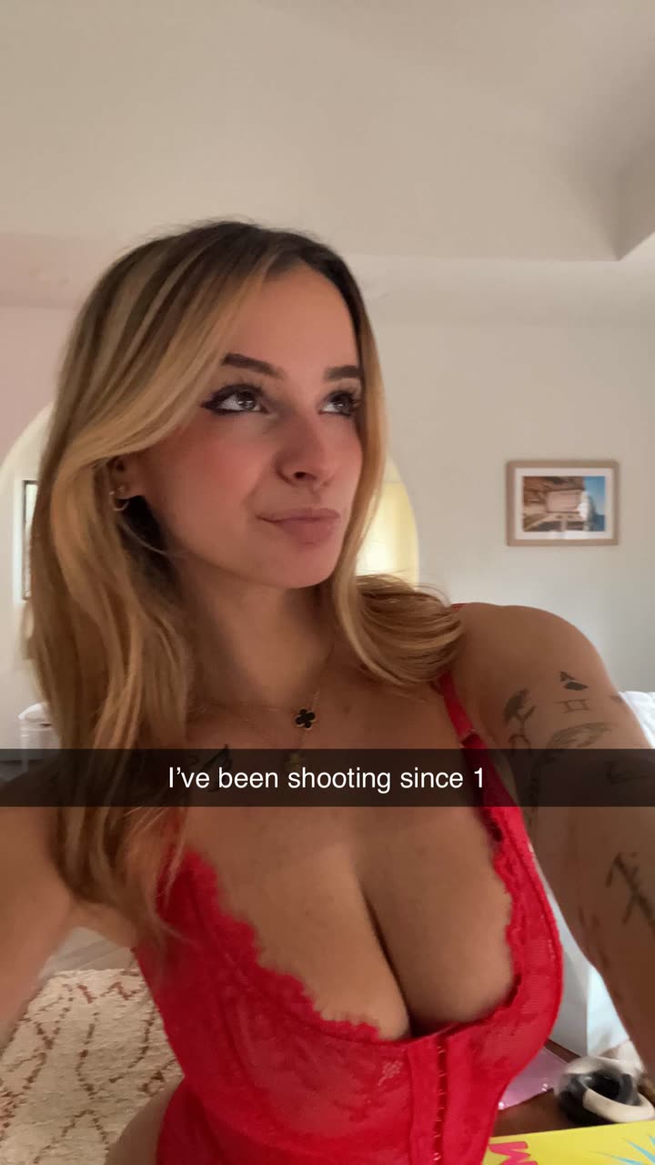 kaitlyn_krems snapchat image archive image