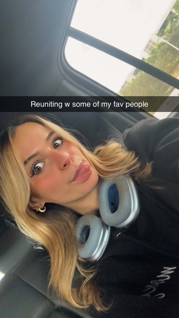 kaitlyn_krems snapchat image archive image