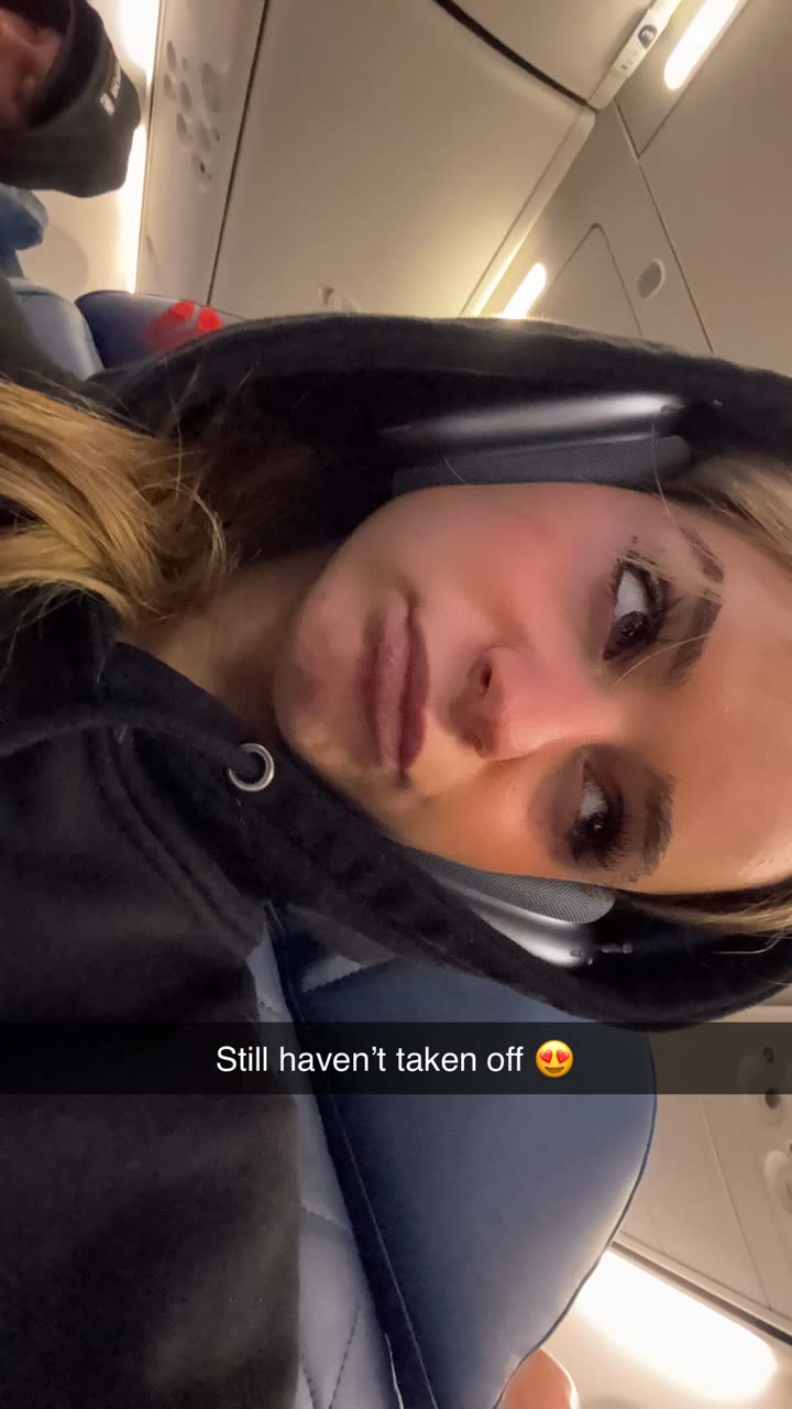 kaitlyn_krems snapchat image archive image