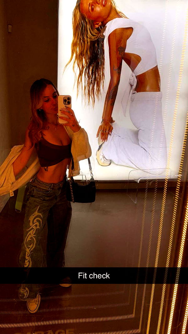 kaitlyn_krems image ~ Altpins