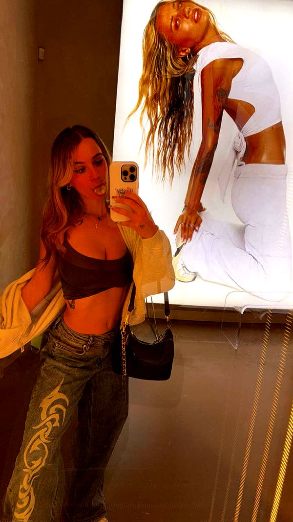 kaitlyn_krems image ~ Altpins