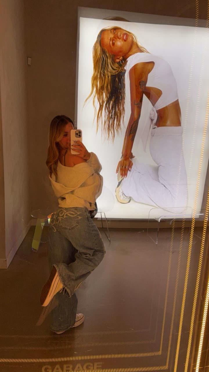 kaitlyn_krems snapchat image archive image