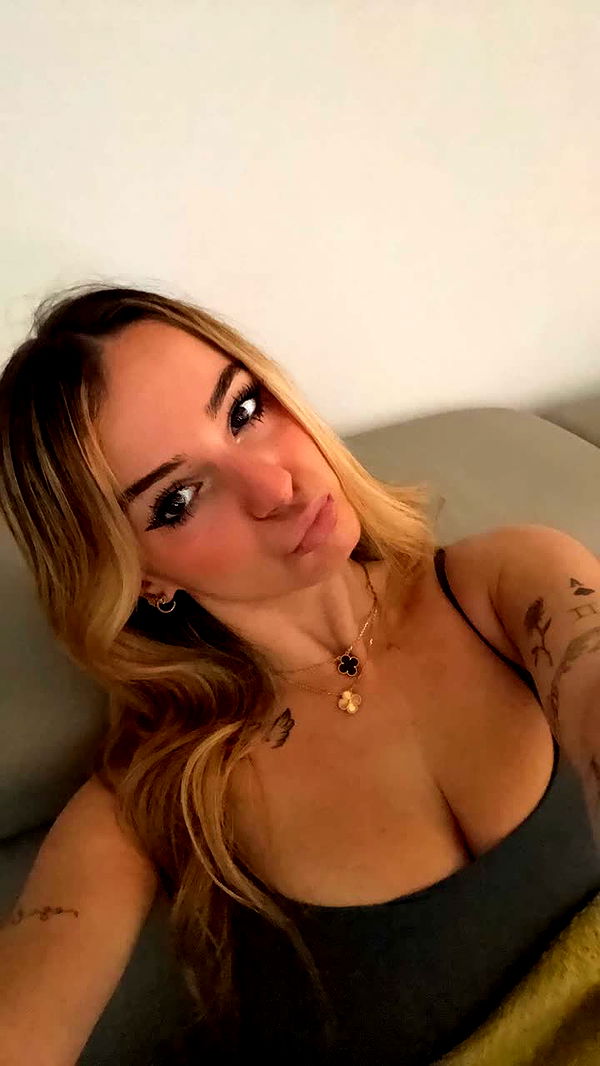 kaitlyn_krems image ~ Altpins