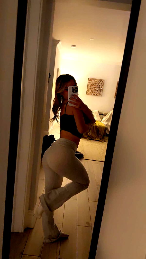 kaitlyn_krems image ~ Altpins