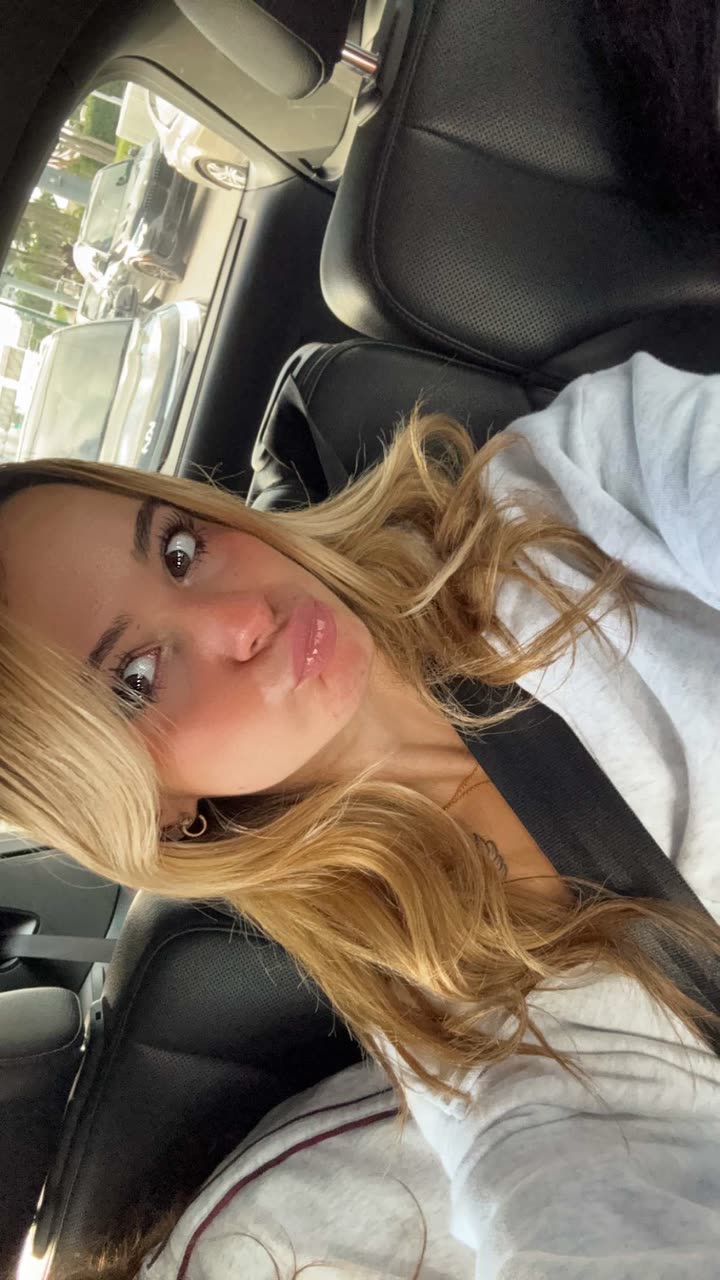 kaitlyn_krems snapchat image archive image