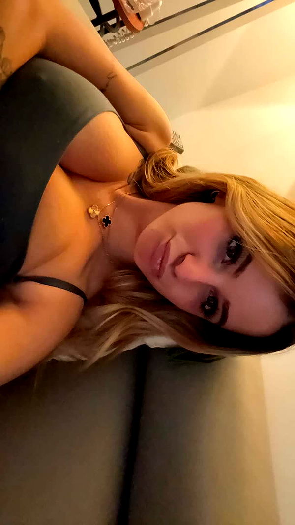 kaitlyn_krems image ~ Altpins