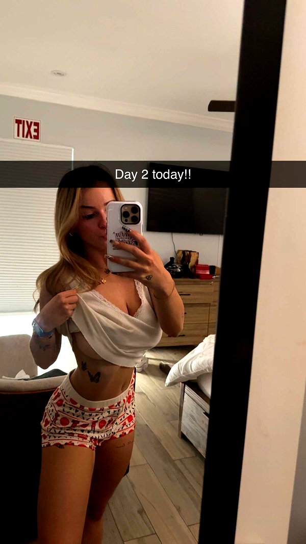 kaitlyn_krems snapchat image archive image