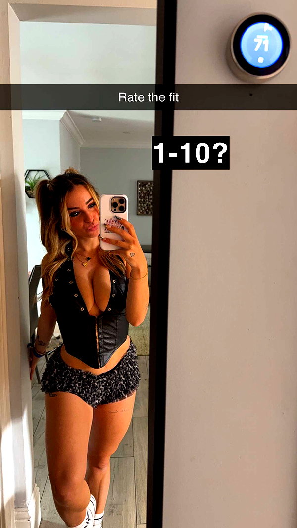 kaitlyn_krems snapchat image archive image