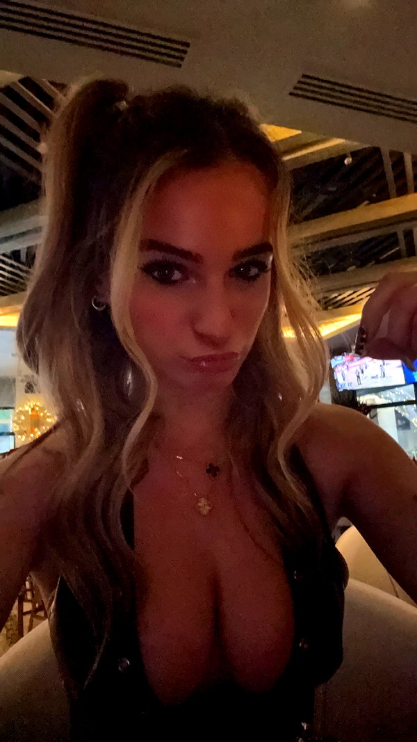 kaitlyn_krems snapchat image archive image