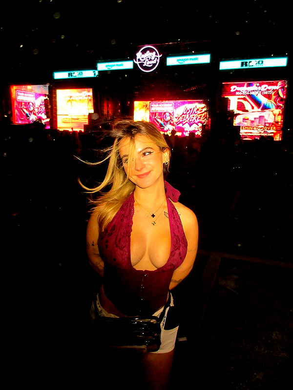 kaitlyn_krems snapchat image archive image