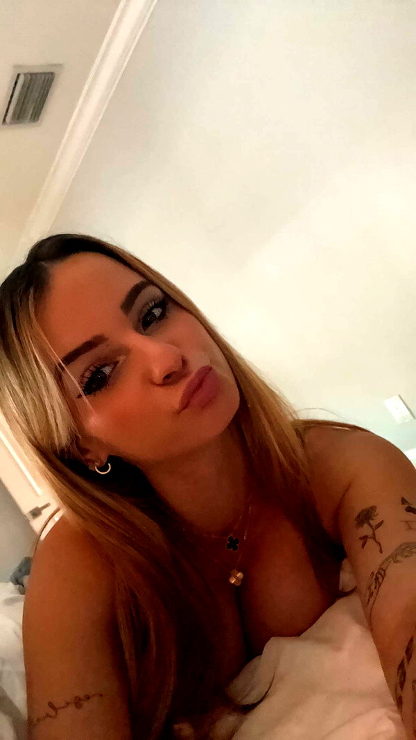 kaitlyn_krems snapchat image archive image