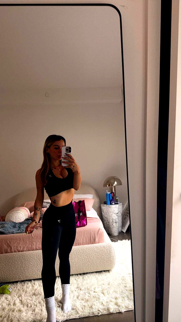 kaitlyn_krems snapchat image archive image