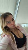 kaitlyn_krems Altpins Profile Picture