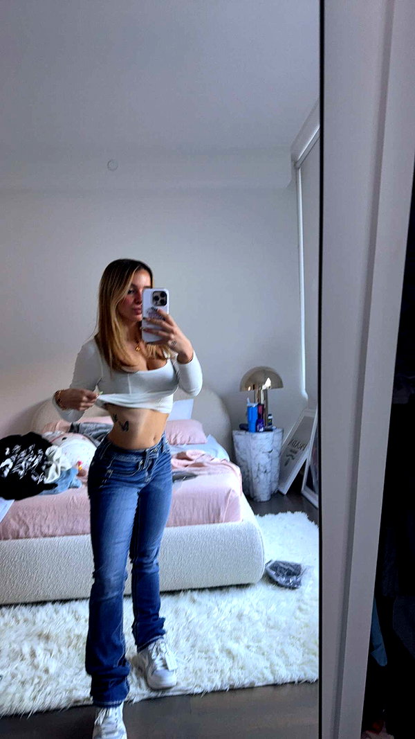 kaitlyn_krems snapchat image archive image
