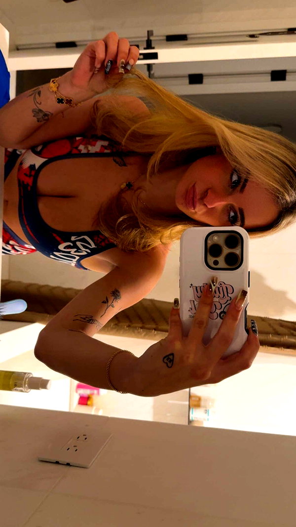 kaitlyn_krems snapchat image archive image