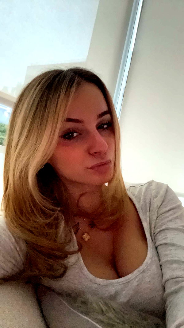 kaitlyn_krems snapchat image archive image