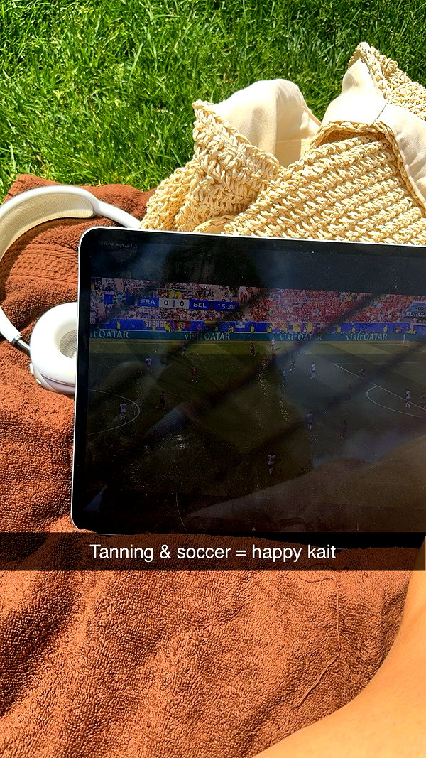kaitlyn_krems snapchat image archive image