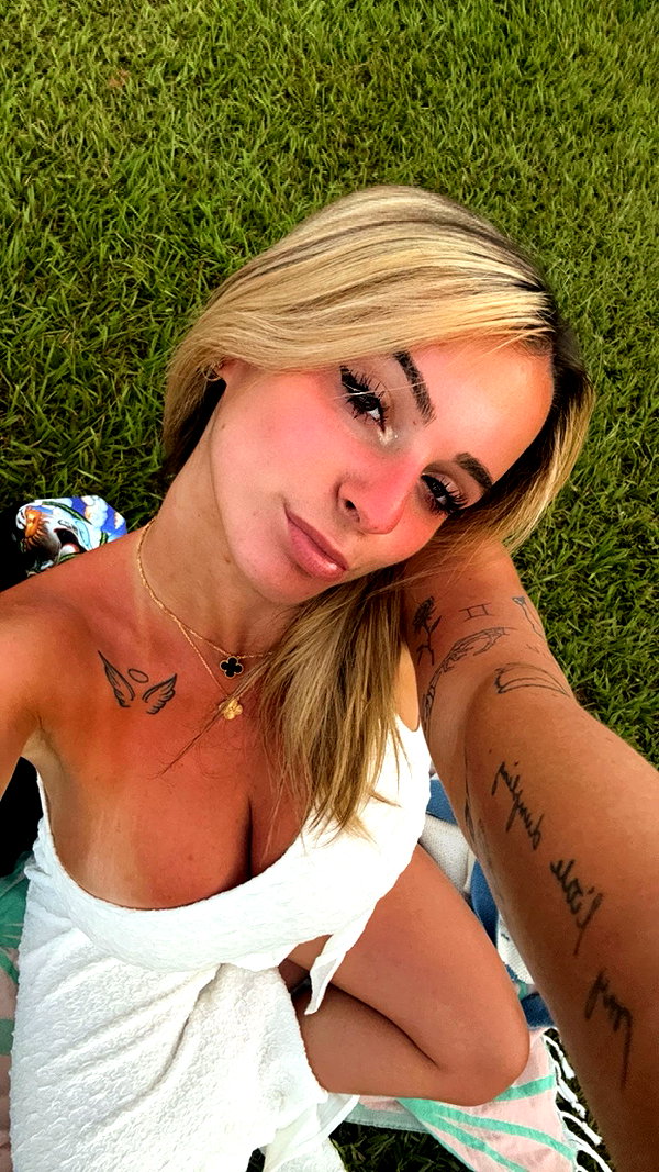 kaitlyn_krems snapchat image archive image