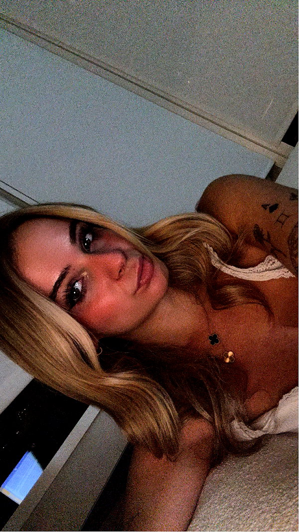 kaitlyn_krems snapchat image archive image