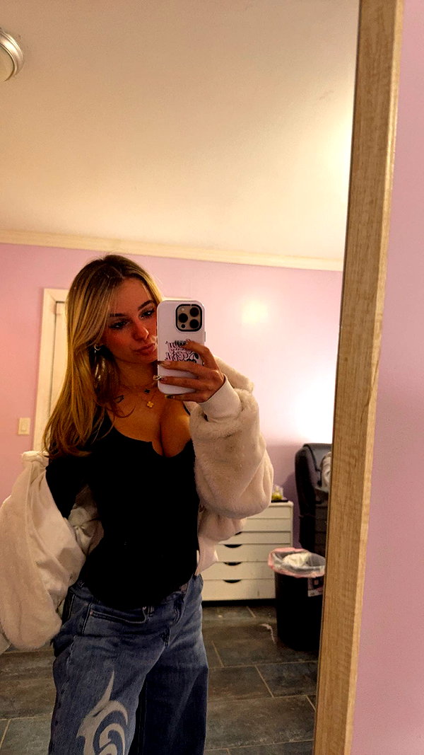 kaitlyn_krems snapchat image archive image