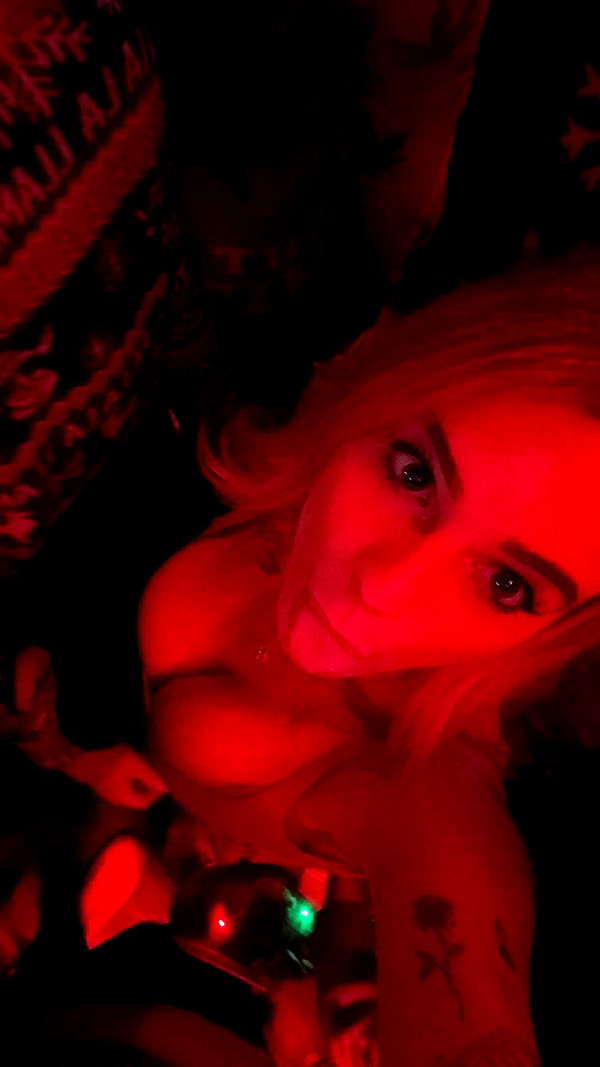 kaitlyn_krems snapchat image archive image
