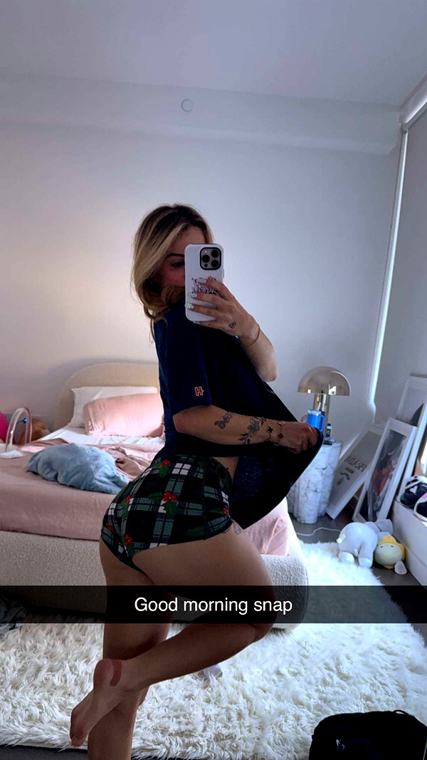 kaitlyn_krems snapchat image archive image