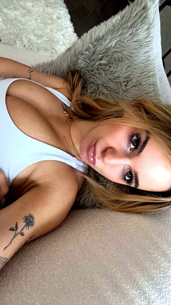 kaitlyn_krems snapchat image archive image