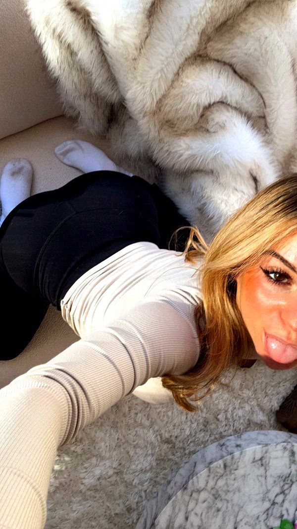 kaitlyn_krems snapchat image archive image