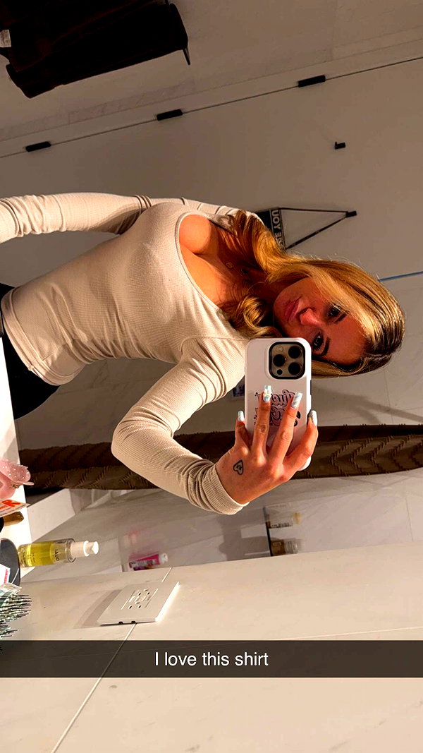 kaitlyn_krems snapchat image archive image