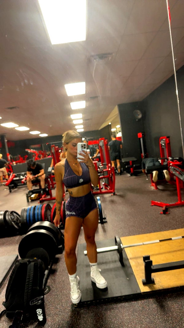 kaitlyn_krems snapchat image archive image