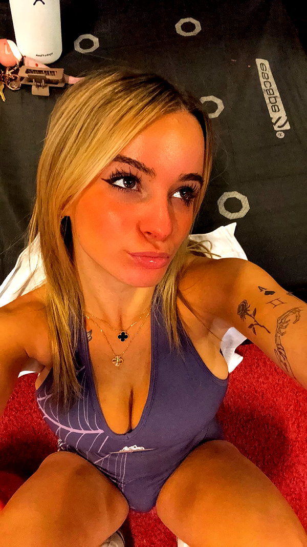 kaitlyn_krems snapchat image archive image