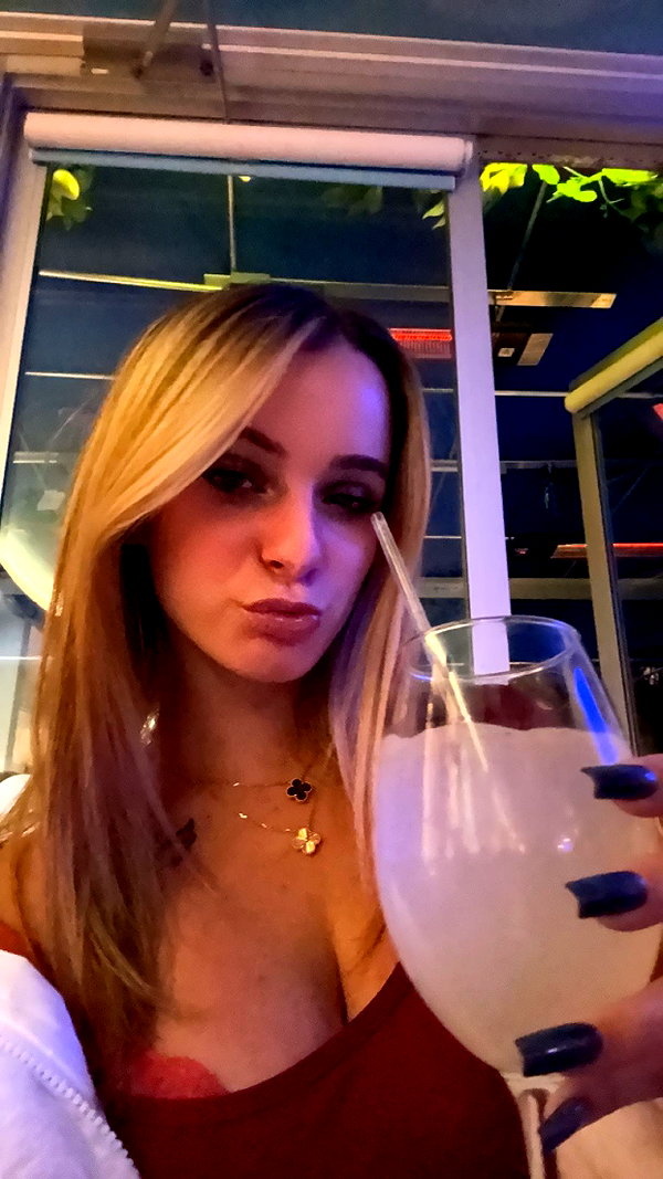 kaitlyn_krems snapchat image archive image