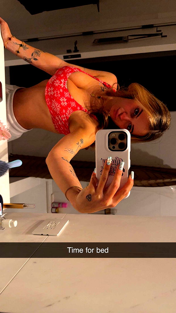 kaitlyn_krems snapchat image archive image
