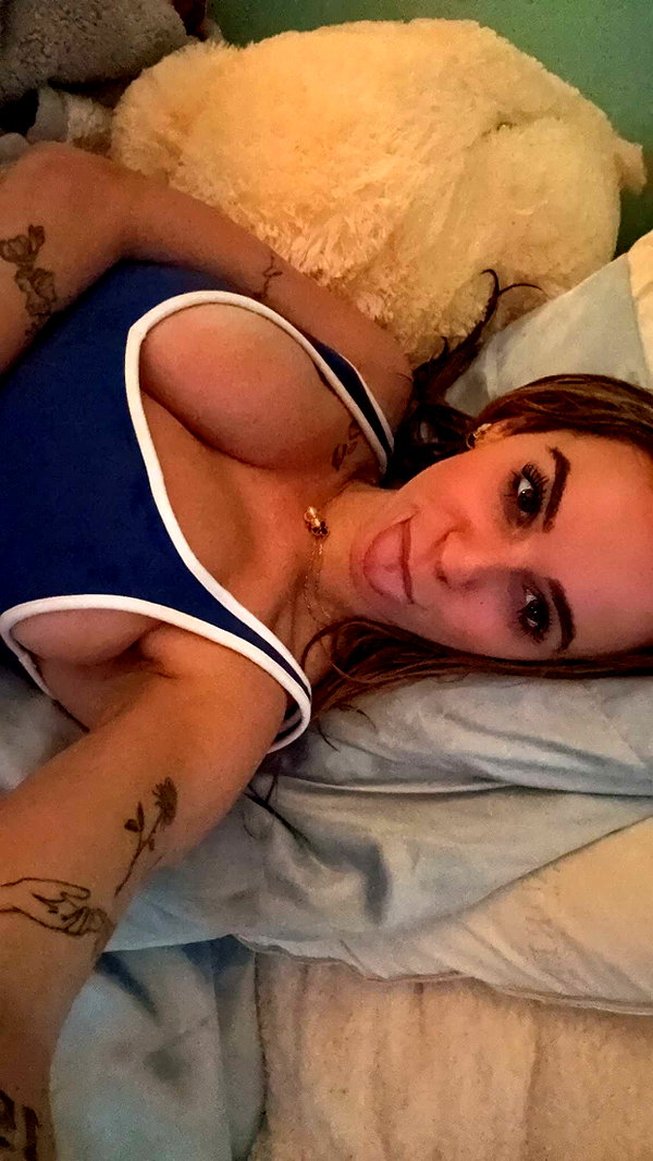 kaitlyn_krems snapchat image archive image