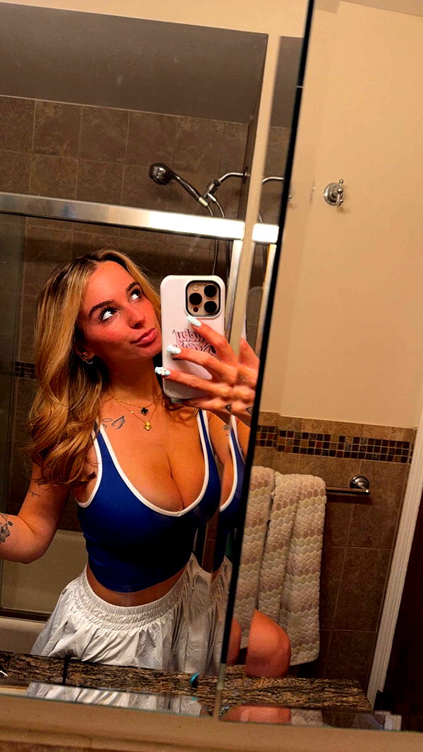 kaitlyn_krems snapchat image archive image