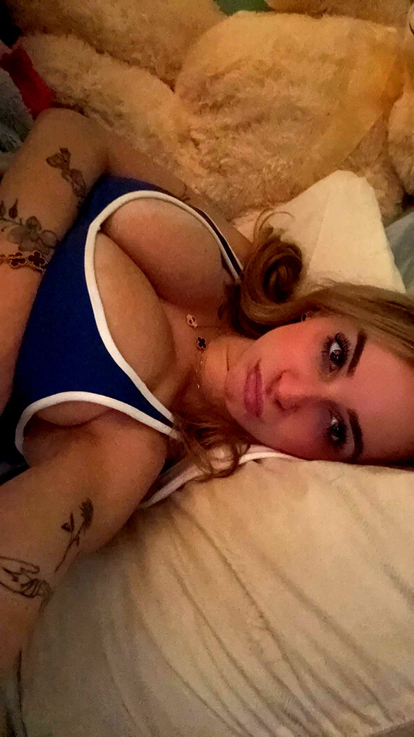 kaitlyn_krems snapchat image archive image