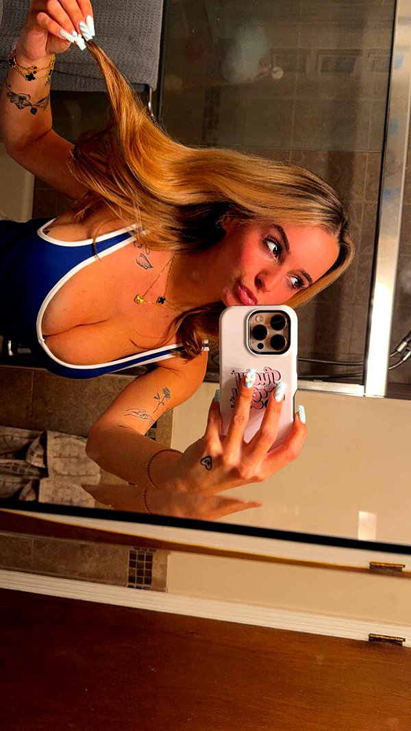 kaitlyn_krems snapchat image archive image