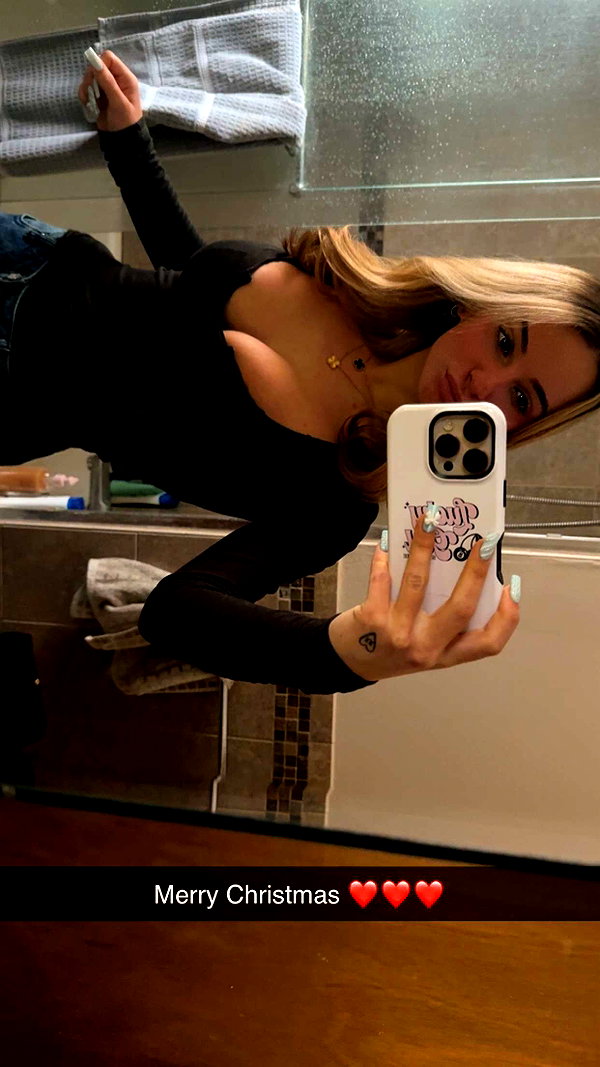 kaitlyn_krems snapchat image archive image
