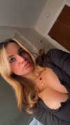 kaitlyn_krems Altpins Profile Picture
