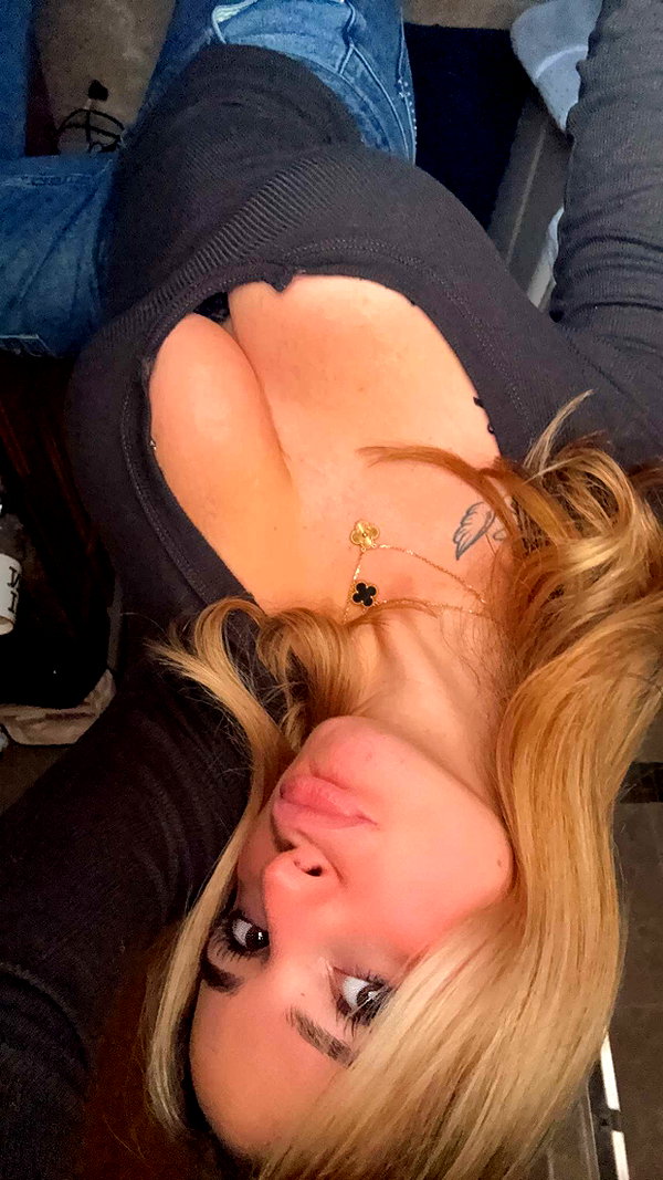 kaitlyn_krems snapchat image archive image